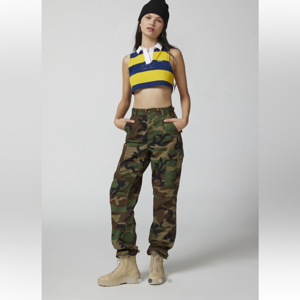 Urban Outfitters Urban Renewal Camo Vintage Pants